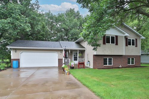 912 9th St Ne, Little Falls, MN, 56345-2362 | Card Image