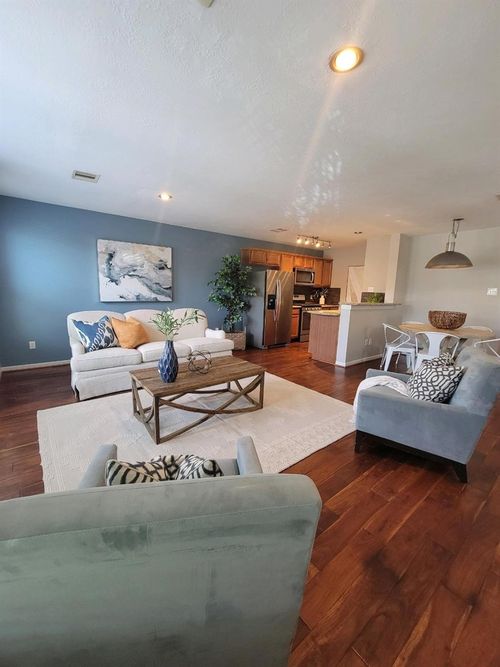 1515 Saulnier St, Houston, TX, 77019-4531 | Card Image