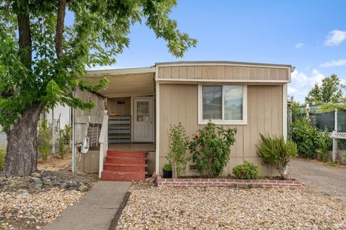 spc-33-4801 N State St, Ukiah, CA, 95482-9536 | Card Image