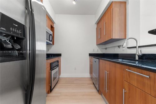apt-1718-325 S Biscayne Blvd, Miami, FL, 33131-2394 | Card Image