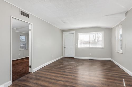 11011 Dodge Ave, Warren, MI, 48089-2405 | Card Image