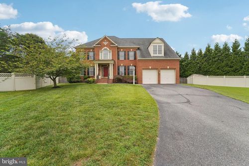 8236 Champion Ct, PASADENA, MD, 21122-1385 | Card Image