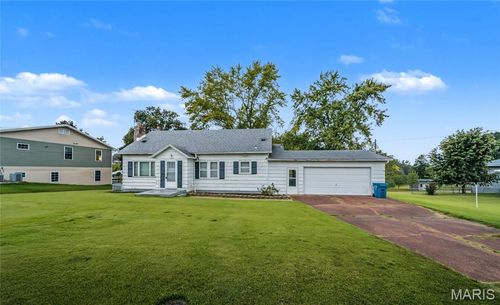 1105 Vienna Rolla Road, Vienna, MO, 65582 | Card Image