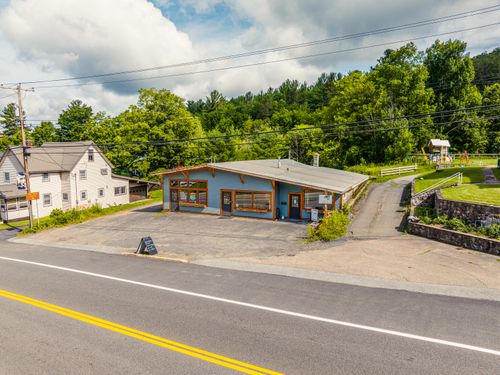 8572 Newcomb Rd, Long Lake, NY, 12847-7785 | Card Image