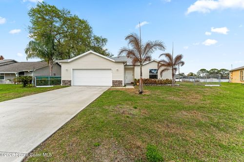 470 Galilean Ave Se, Palm Bay, FL, 32909-3809 | Card Image