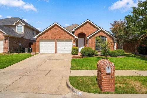3105 Nighthawk Ln, Little Elm, TX, 75068-6631 | Card Image