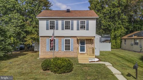 7 E Vine St, STOWE, PA, 19464-6816 | Card Image