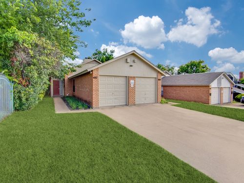 4817 Fletcher Ave, Fort Worth, TX, 76107-6828 | Card Image