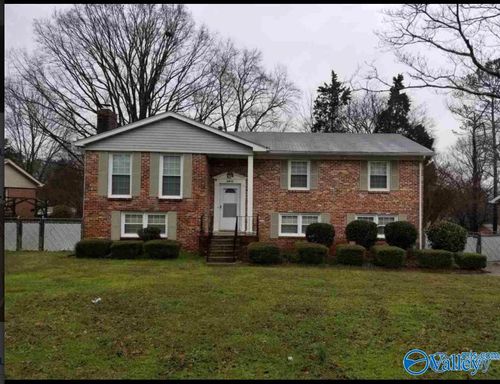 2810 Broadview Dr Nw, Huntsville, AL, 35810-3315 | Card Image