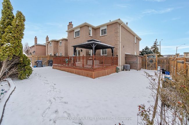 520 Ceremonial Dr, House other with 4 bedrooms, 3 bathrooms and 3 parking in Mississauga ON | Image 38