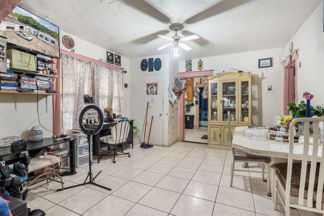 631 30 Th St, House other with 3 bedrooms, 2 bathrooms and null parking in West Palm Beach FL | Image 5