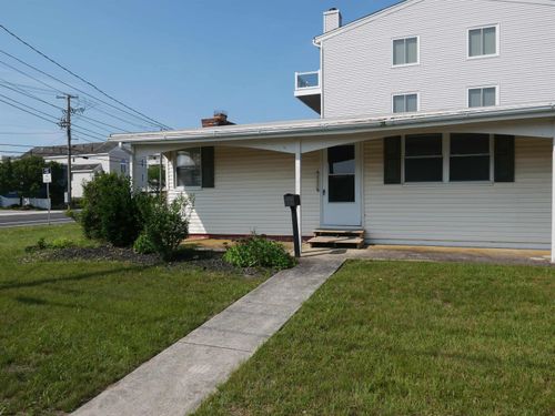 501 W Brigantine Ave, Brigantine, NJ, 08203-2505 | Card Image