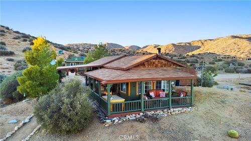 2860 Orange Trl, Pioneertown, CA, 92268 | Card Image