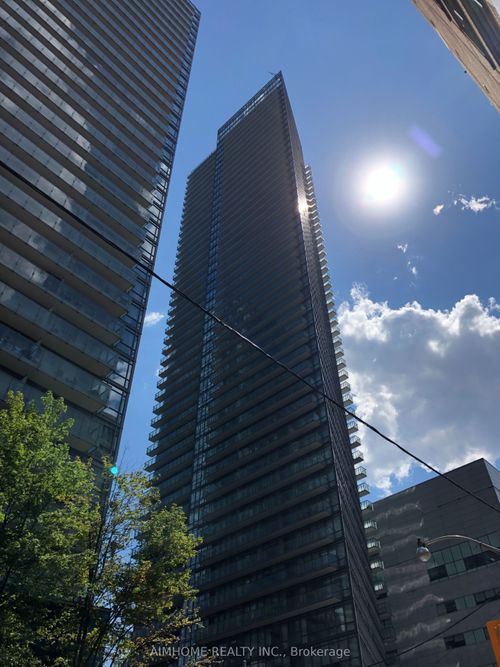 2407-832 Bay St, Toronto, ON, M5S1Z6 | Card Image