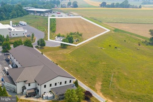 6-0 E Kendig Rd, WILLOW STREET, PA, 17584 | Card Image