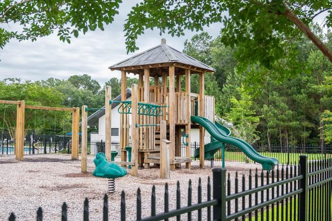 Neighborhood Playground | Image 29