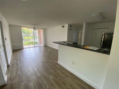 apt-102-12148 Saint Andrews Pl, Miramar, FL, 33025-0738 | Card Image