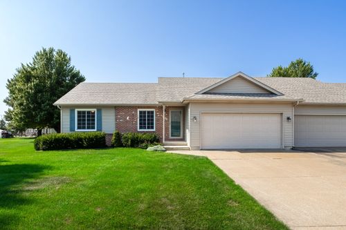 0-347 Country Club Court, Eldridge, IA, 52748 | Card Image