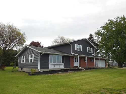 24704 2200 East St, Ohio, IL, 61349-9171 | Card Image