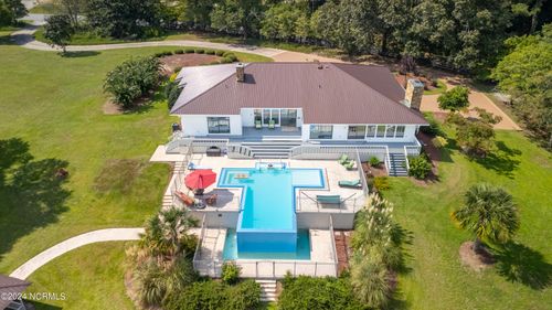 101 Elizabeth Rd, Elizabethtown, NC, 28337 | Card Image