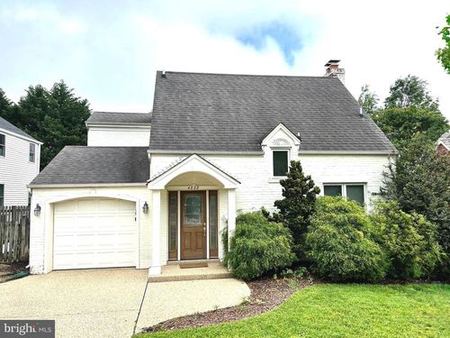 4828 Leland St, CHEVY CHASE, MD, 20815-6207 | Card Image