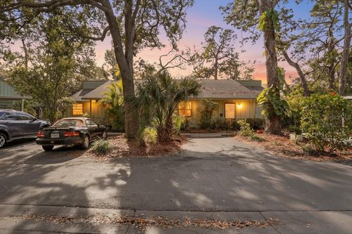 2102-5014 Barrington Cir, SARASOTA, FL, 34234-3878 | Card Image