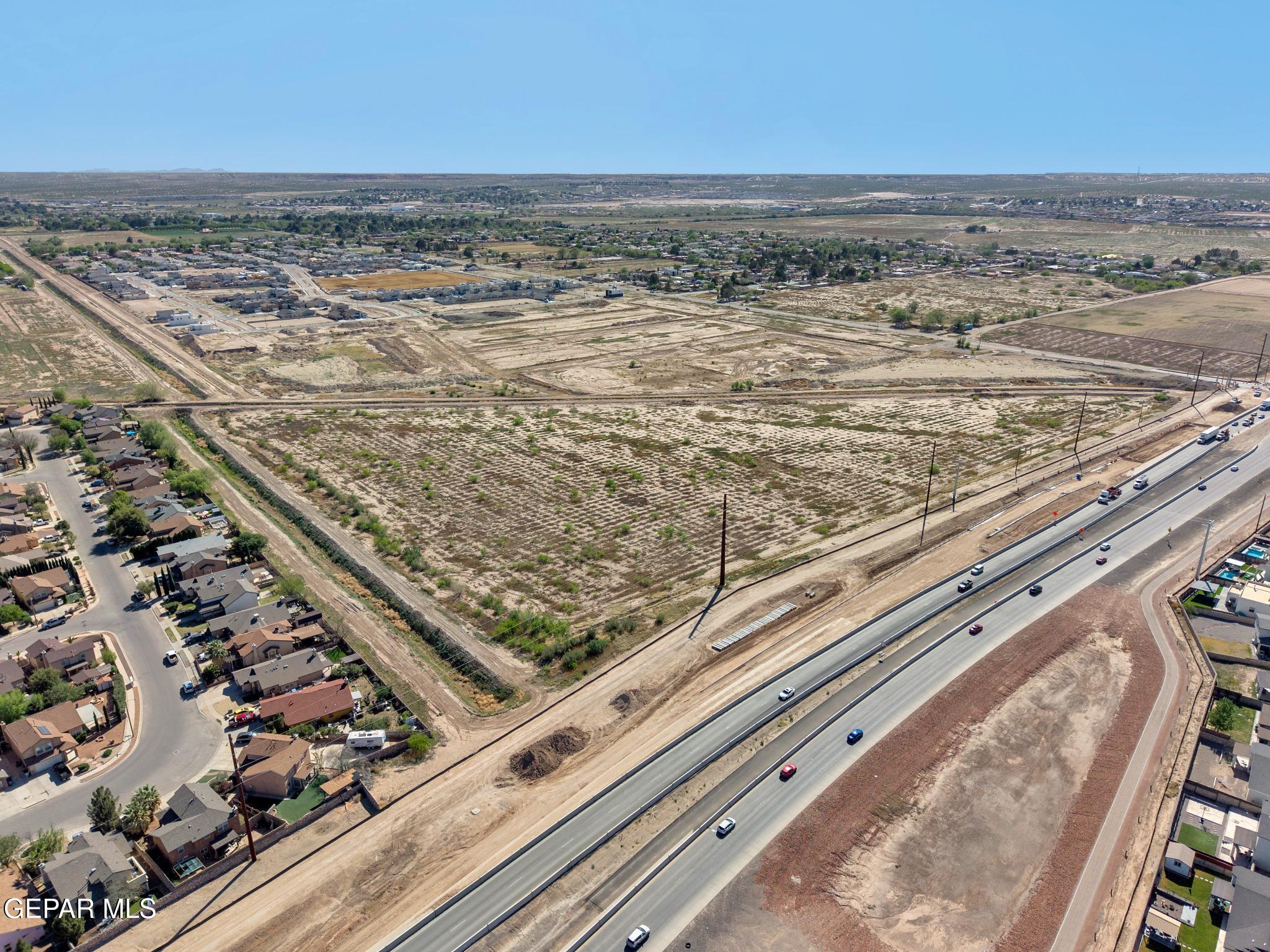 Land in El Paso 5