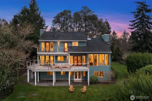 7010 Sw Maury Park Rd, Vashon, WA, 98070-7236 | Card Image