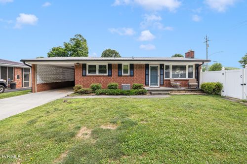 1205 Circle Dr, Elizabethton, TN, 37643-2415 | Card Image