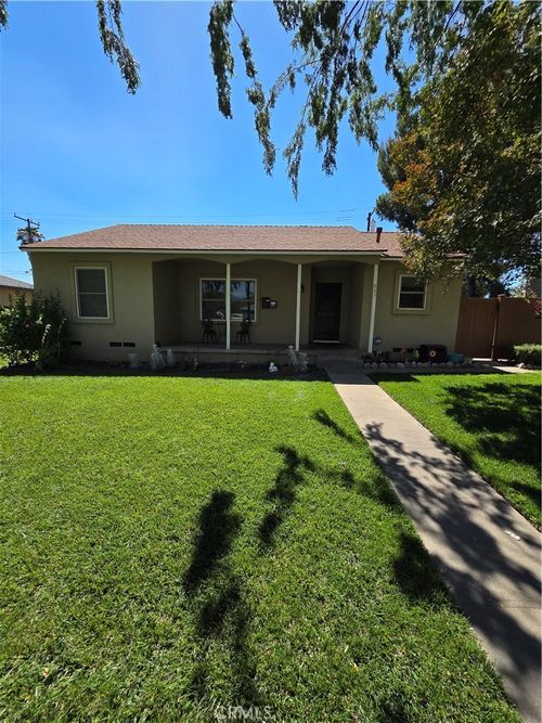 863 N 9th Ave, Upland, CA, 91786 | Card Image