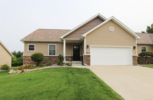 7068 Cambridge, Flushing Charter Township, MI, 48433 | Card Image