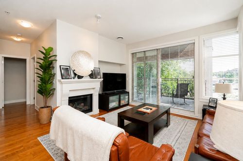 204-16469 64 Ave, Surrey, BC, V3S6V7 | Card Image