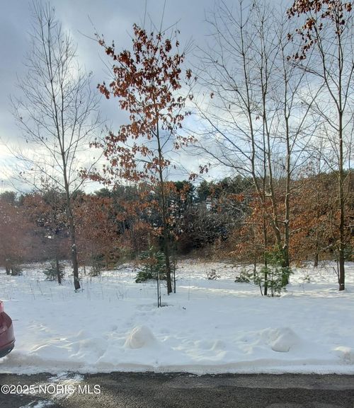 5050 Manore Rd, Swanton, OH, 43558-9399 | Card Image