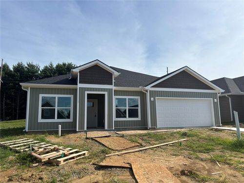 4814 S Creekwood Dr, Saint Joseph, MO, 64507-4200 | Card Image
