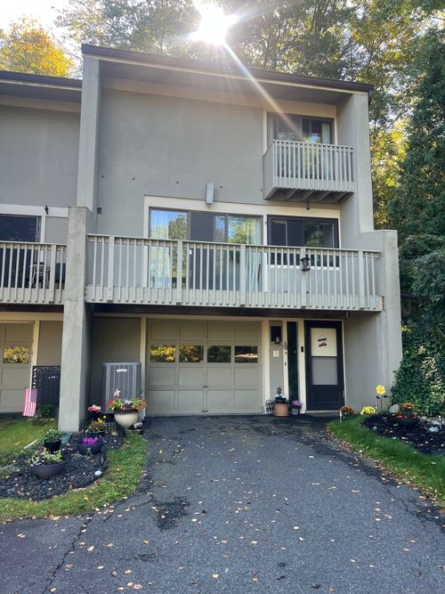 4-4 Clubhouse Dr, Woodbury, CT, 06798-3205 | Card Image