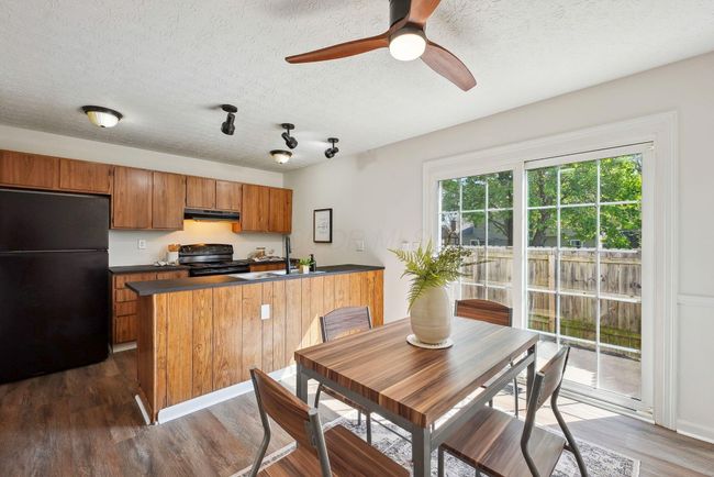8210 Laramie Pl, Condo with 2 bedrooms, 2 bathrooms and null parking in Powell OH | Image 12