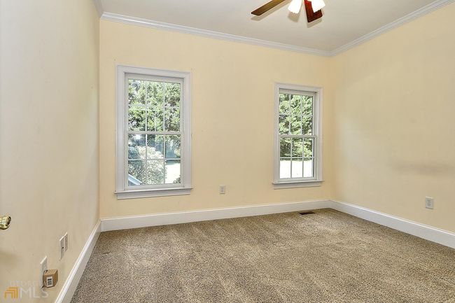 557 Arrowhead Cir, House other with 3 bedrooms, 2 bathrooms and null parking in Rutledge GA | Image 27