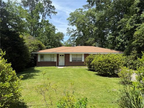 22019 7th St, Abita Springs, LA, 70420-3729 | Card Image