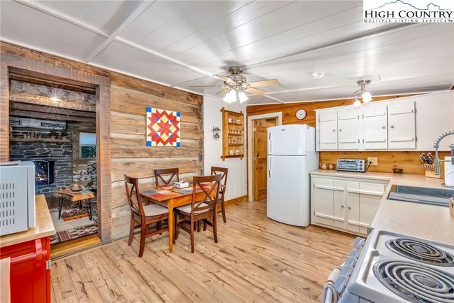 Plenty of storage in the kitchen. | Image 20