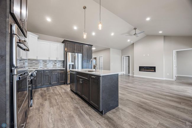 Kitchen | Image 13