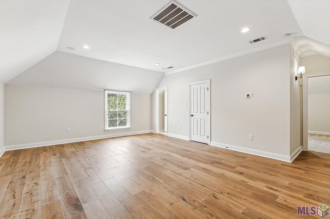 9815 Myrtle Ln, House other with 5 bedrooms, 5 bathrooms and 2 parking in Baton Rouge LA | Image 24