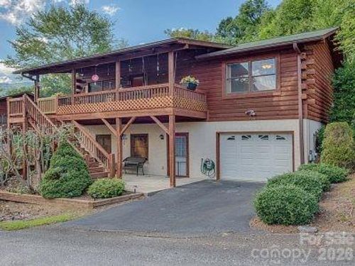 67 Elm Dr, Maggie Valley, NC, 28751-8909 | Card Image