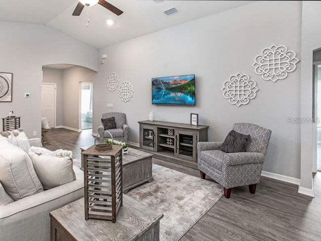 647 Cypress Creek Ranch Rd, House other with 4 bedrooms, 2 bathrooms and null parking in Saint Cloud FL | Image 7