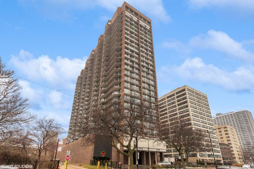 apt-23l-4170 N Marine Dr, Chicago, IL, 60613-2343 | Card Image
