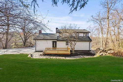 144 Old Lake St, West Harrison, NY, 10604-1611 | Card Image