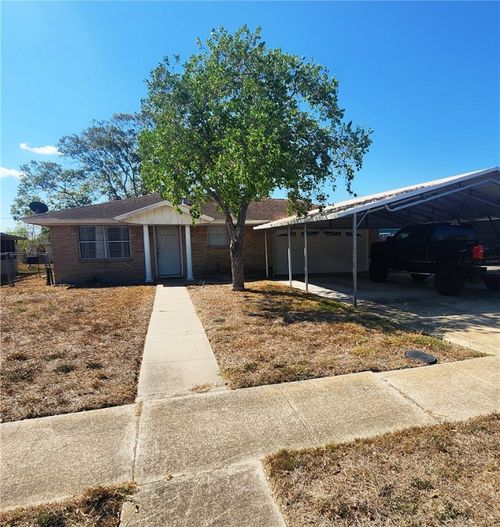 11121 Sunny Dr, Corpus Christi, TX, 78410-2915 | Card Image