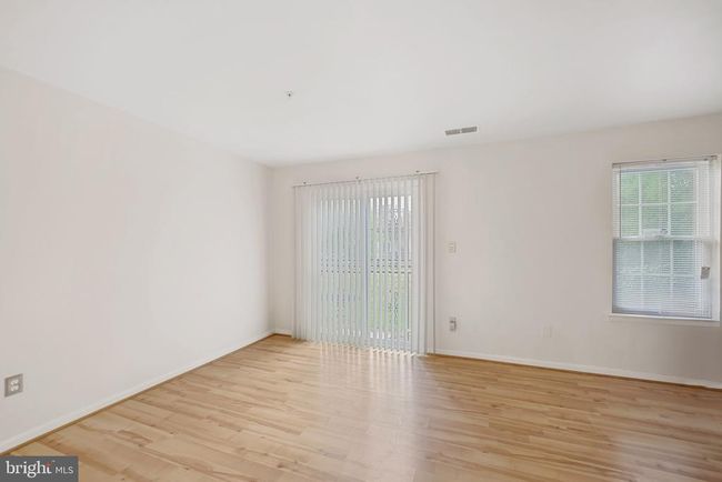 21 - 5616 Larson Ct, Condo with 2 bedrooms, 1 bathrooms and null parking in CAPITOL HEIGHTS MD | Image 7