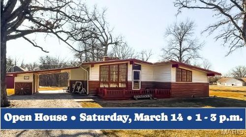 905 Dean St, Wilsonville, IL, 62093-1012 | Card Image