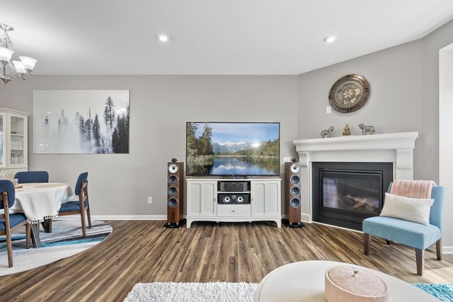 8113 Central Park Way N, Townhouse with 3 bedrooms, 4 bathrooms and null parking in Maple Grove MN | Image 9