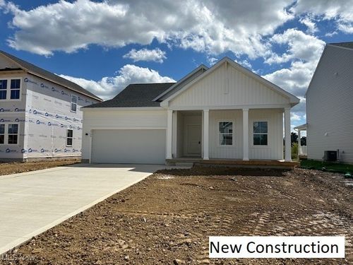 2980 Mcintosh Dr, Louisville, OH, 44641 | Card Image
